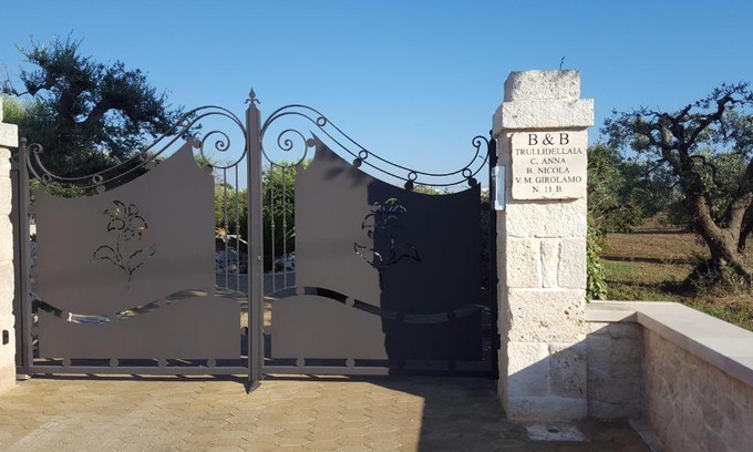 Coreggia Cama Y Desayuno | Trulli dell'aia