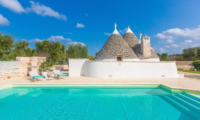 San Michele Salentino Casa | Trullo del Mandarino con piscina
