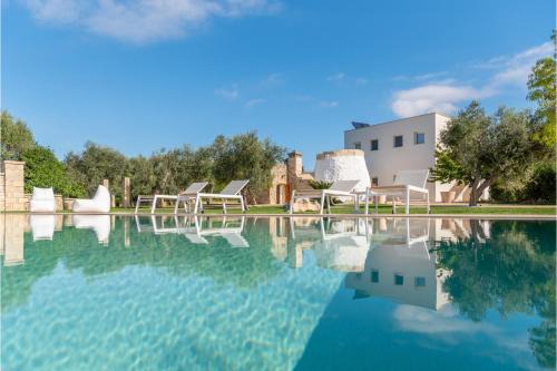 Castrignano de' Greci Apartamento | Trullo Meraviglia With Garden And Pool - Happy Rentals