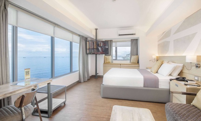 Barangay 76 Hotel | TRYP by Wyndham Mall of Asia Manila
