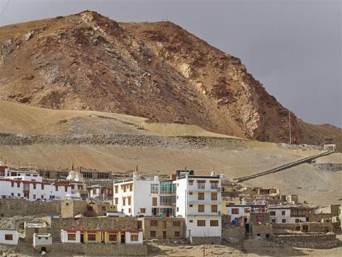 Leh Hotel | Tsomoriri Hotel Lake View