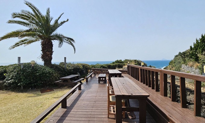 Namwon Casa | Tteuribada Pension