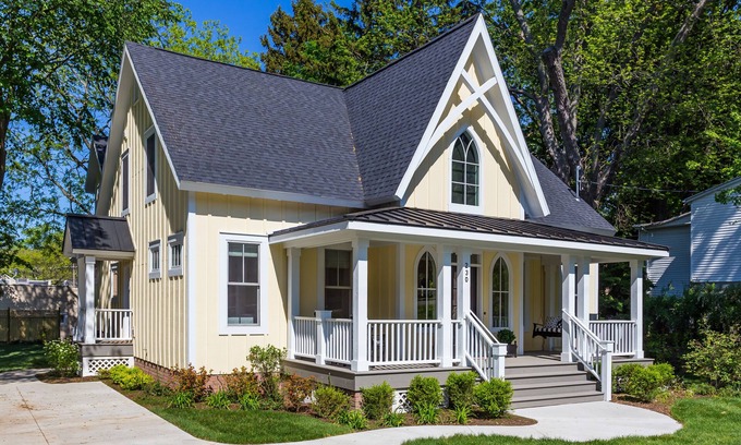 Saugatuck Casa | Tuck'd Away - Newly Built Vacation Home Located in Downtown Saugatuck