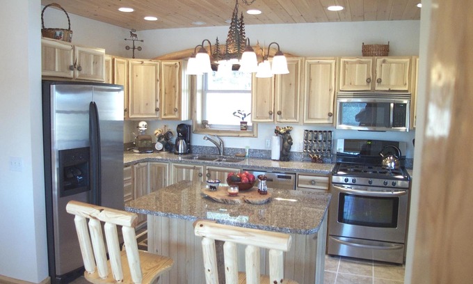 Sullivan Cabina | TUCKER MTN HOME -En la base de Tucker Mtn cerca de Acadia-Schoodic