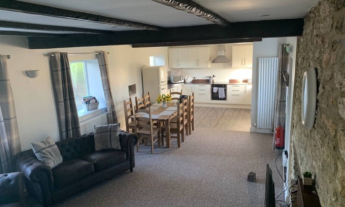 Shoscombe Cabaña | Tuckers Grave Inn Nr Bath Longleat Cheddar Bristol