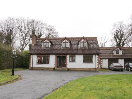 Bryansford Casa | Tudor Lodge