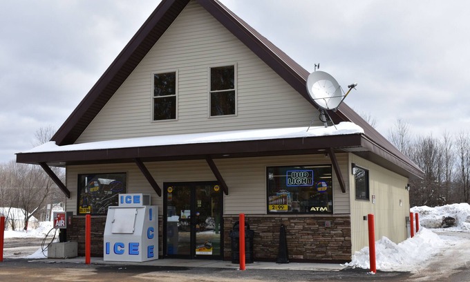 Redfield Apartamento | Nueva Tug Hill Alquiler-Redfield, NY
