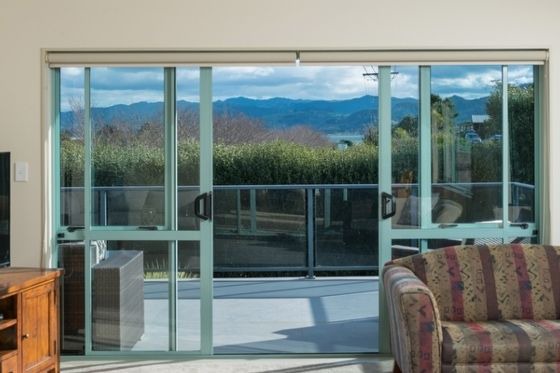 Bowentown Casa | Tuis Nest - Bowentown Holiday Home