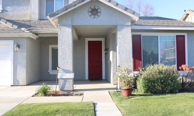 Tulare Casa | Tulare Cozy and Quiet Home near Sequoia Nat'l Park