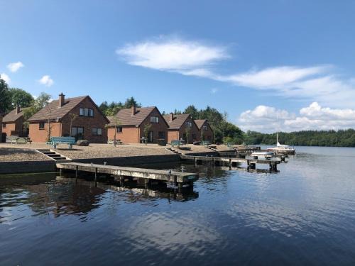 Enniskillen Casa | Tullybay Holiday Homes