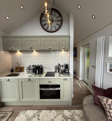 West Laroch Apartamento | Tumpseys Hideaway with Hot Tub, Glencoe Ballachulish Highlands Near Fort William