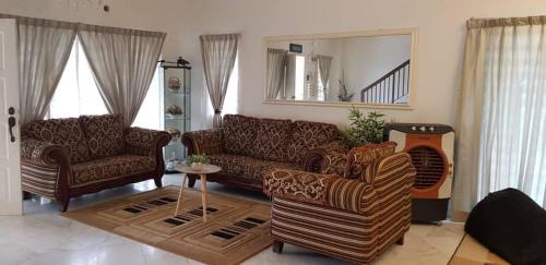 Rawang Casa | Tun Perak Homestay