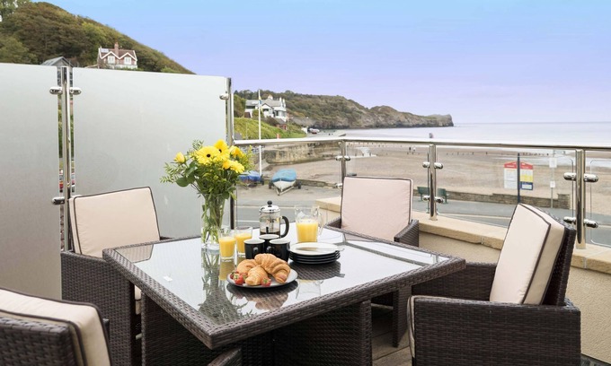 Sandsend Cabaña | Vista a la playa-Dog Friendly-Parking-Baño Privado-Rural