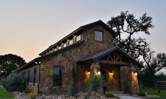 Kerrville Villa | Turtle Creek Olive Grove