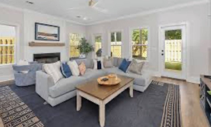 Saint Simons Heights Casa | Turtle Retreat - 17 Orchard 5 BR New Construction - St. Simons Island