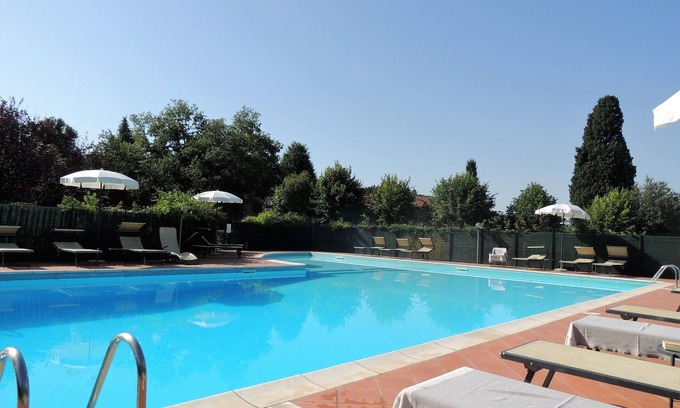 Arezzo Otro | Tuscan Country House in the middle of Buccia Nera WinE Farm