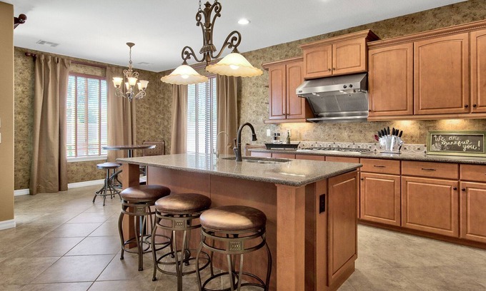 Freeman Farms Casa | Tuscan Getaway in the Heart of Gilbert!