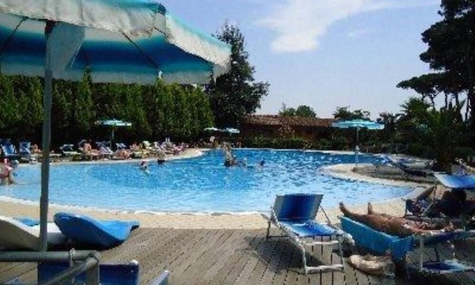 Viareggio Chalet De Esquí | Toscana, Chalet en el mar, famlie Camping Paradiso cerca del mar, Pisa, Luca