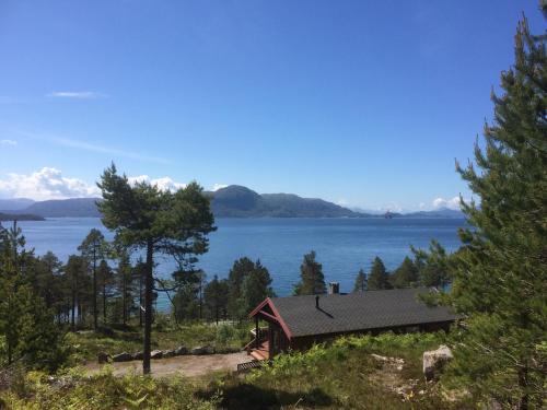 Halsa Municipality Cabina | Tustna Ladestasjon