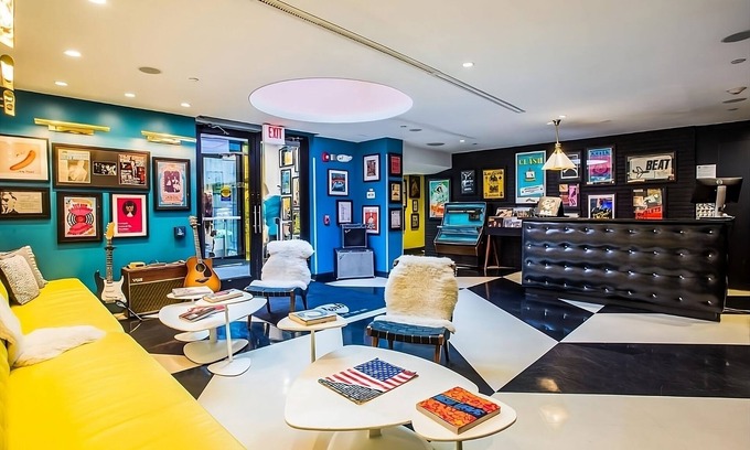 West Fens Hotel | Twin Backstage Kings w/ Poolside Lounge, & Parking, Pet Friendly!