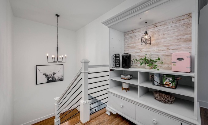 Winchester Casa | Twin Creeks Modern Farmhouse with 6 Seater Golf Cart & 2 Primary Bedrooms!