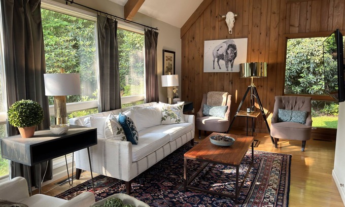 Lake Sequoyah Casa | Casa de lujo Highlands Intown, cerca de cascadas y senderismo, ¡especial de invierno!