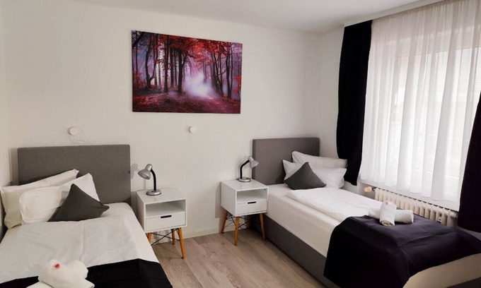 Rastatt Hotel | Doble con dos camas-Económico-Baño Privado