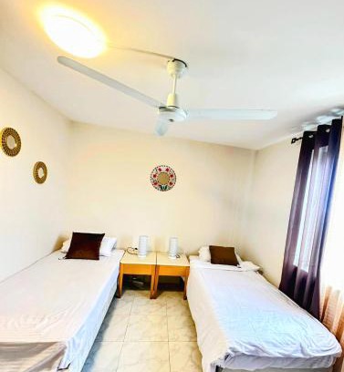 Tal-Ghoqod Casa | Twin Room with Private Bathroom