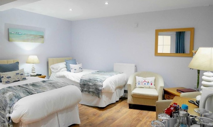 Mumbles Cama Y Desayuno | Doble con dos camas-Estándar-Baño en la habitacion