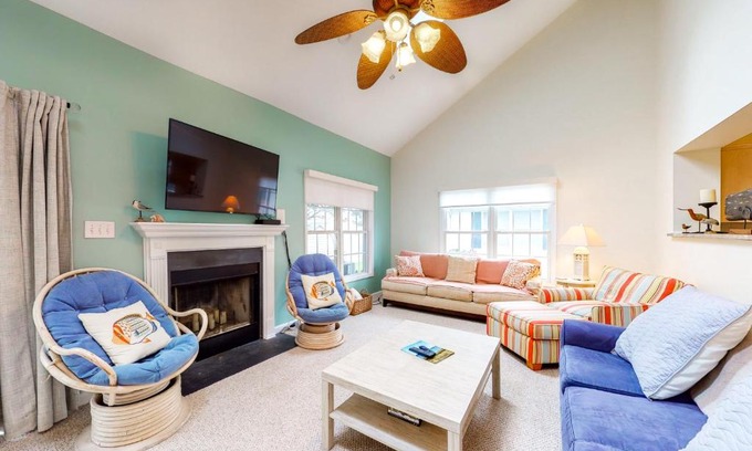 Caine Woods Casa | Twin Tree Tranquility