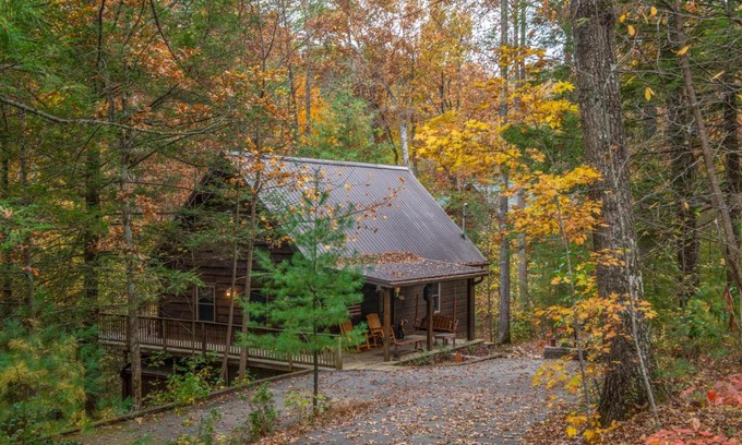 Wears Valley Casa | Two Bears Cabin