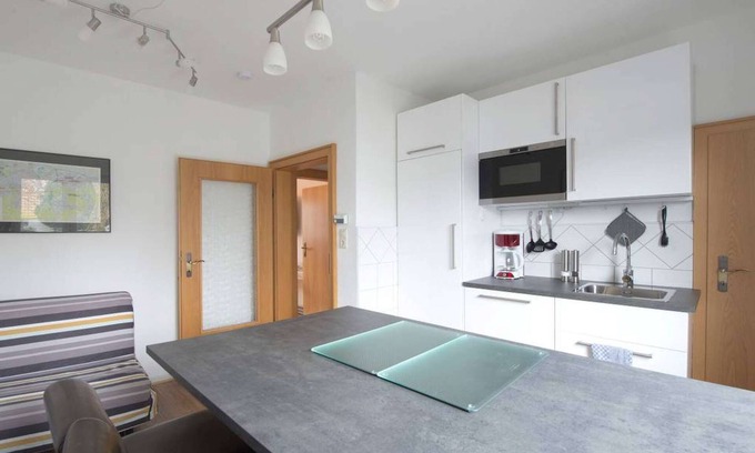 Muehlheim am Main Apartamento | Two Bedroom Apartment with big Kitchen close to Frankfurt