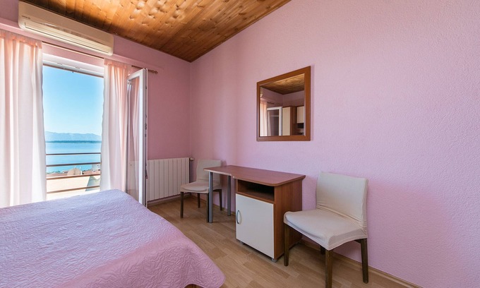 Blato Apartamento | Apartamento para dos personas con terraza y vista al mar Zivogosce - Blato, Makarska (A-1057-d)