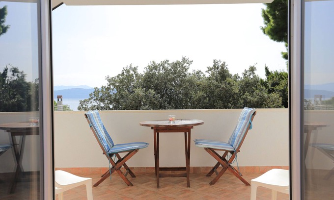 Zivogosce Apartamento | Apartamento para dos personas en la playa Zivogosce - Mala Duba, Makarska (A-21781-d)