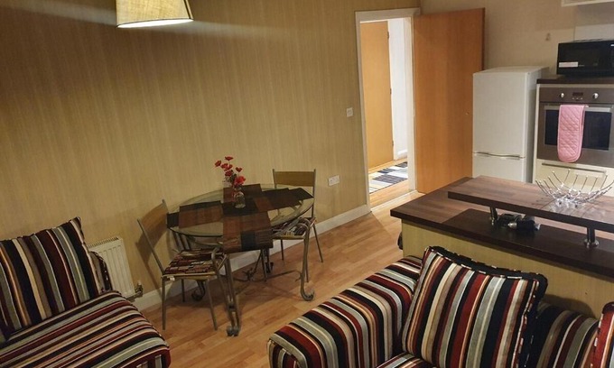 Preston Apartamento | Two Bedroom Apartment, Free parking, Close to UCLAN and free WIFI
