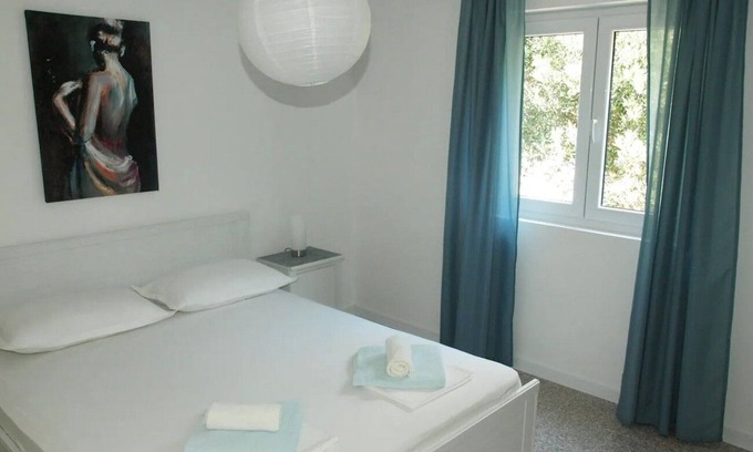 Vrpolje Apartamento | Apartamento para dos personas con terraza y vista al mar Makarska (A-22168-a)