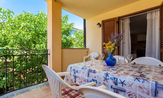 Porat Apartamento | Apartamento para dos personas con una terraza Porat, Krk (A-20441-a)