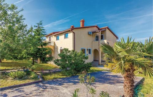 Rebici Apartamento | Two-Bedroom Apartment In Rebici-Barban