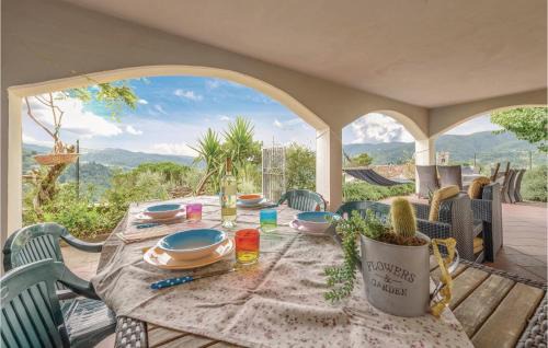 Pescia Apartamento | Two-Bedroom Apartment In Sorana Pescia Pt