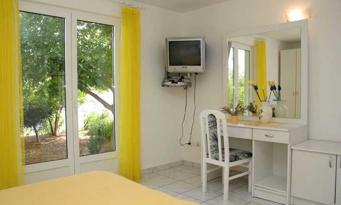 Kuciste Apartamento | Apartamento para dos personas en la playa Kuciste - Perna, Peljesac (A-4542-c)