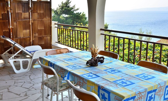 Pisak Apartamento | Apartamento para dos personas en la playa Pisak, Omis (A-658-c)