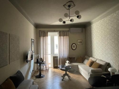 San Salvario Apartamento | Two bedroom apartment with private parking