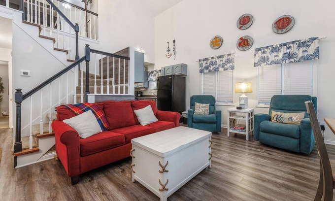 Grand Rivers Condominio | Two-bedroom Bayside Condo