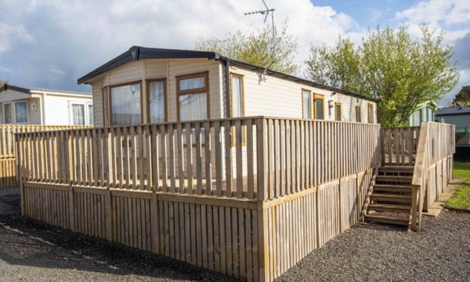 Jedburgh Casa | Two bedroom Caravan at Lilliarsedge