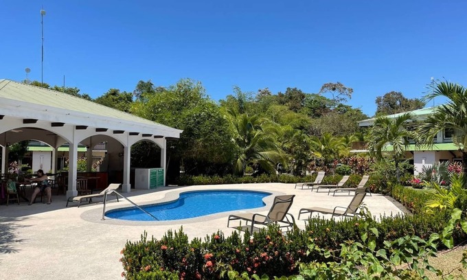 Quepos Condominio | Two-bedroom condo with privacy. 5 minutes to Quepos