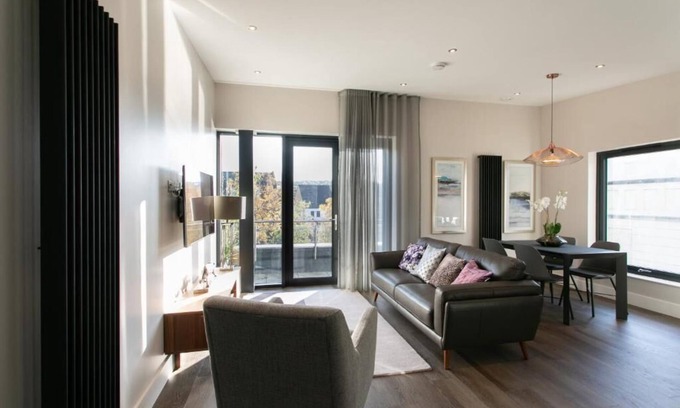 Newry Apartamento | Two bedroom Deluxe Apartment Newry