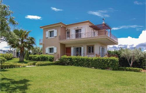 Livanatai Casa | Two-Bedroom Holiday Home In Livanates