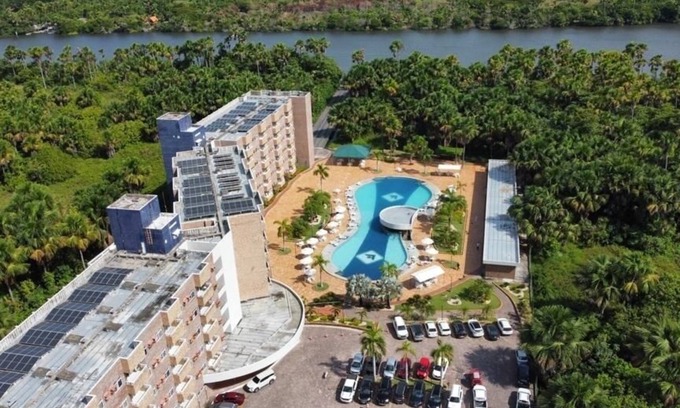 Atins Complejo | Two-bedroom resort in barreirinhas with pool and river views