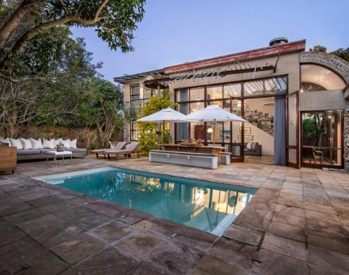 Hermanus Casa | Two Bedroom Soutpan Apartment