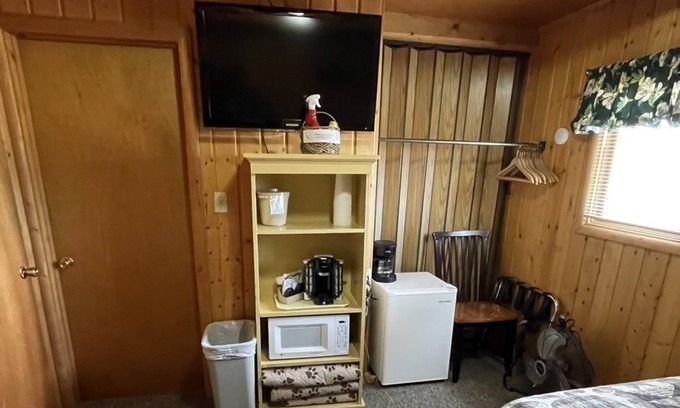 Melrose Casa | Two Bedroom Suite - Montana Mountain Views